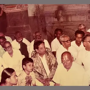 1985_with_my_gurus_dr_Balamurali_and_pallavi_narasimhachari